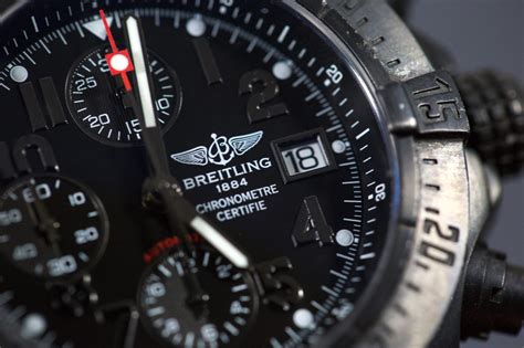 Real vs. Fake: Breitling Skyland Avenger 